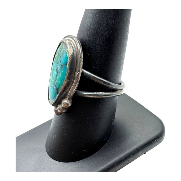 Vintage Navajo Signed Sterling Silver & Turquoise Ring Size 8.5 Handcrafted DSD - Picture 2 of 5